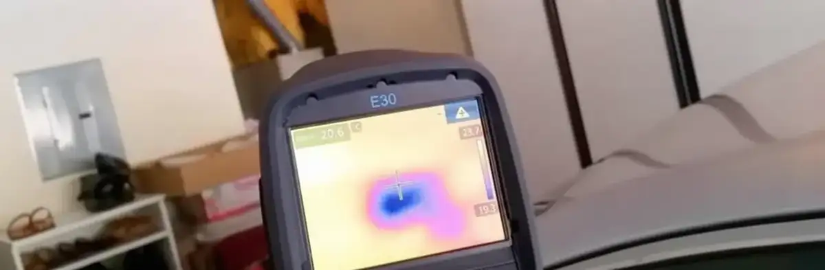 mold inspection using thermal imaging technology to detect moisture and hidden mold in a home in Glendale, AZ
